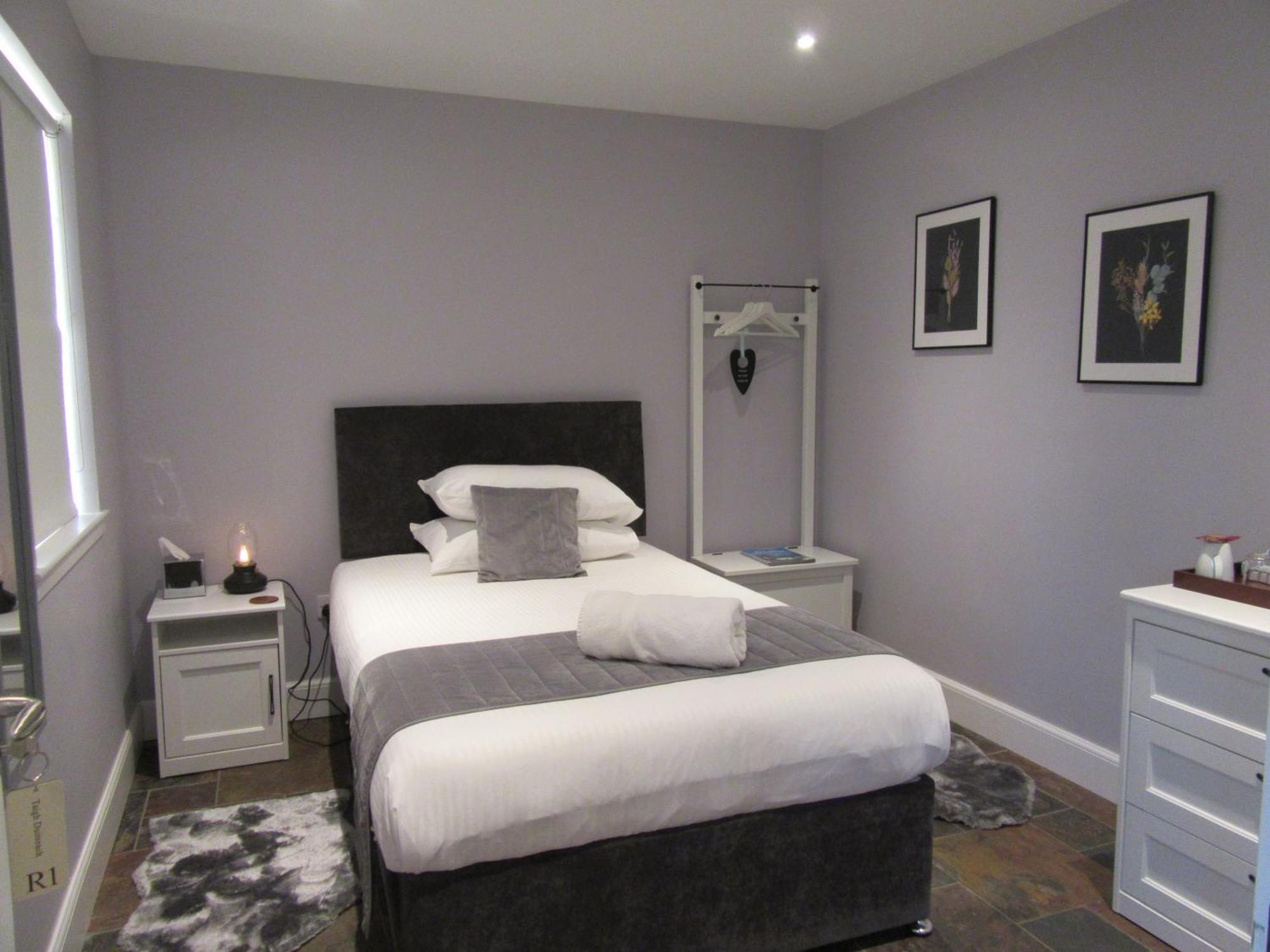 Taigh Duitseach Bed and Breakfast Portree Eksteriør billede